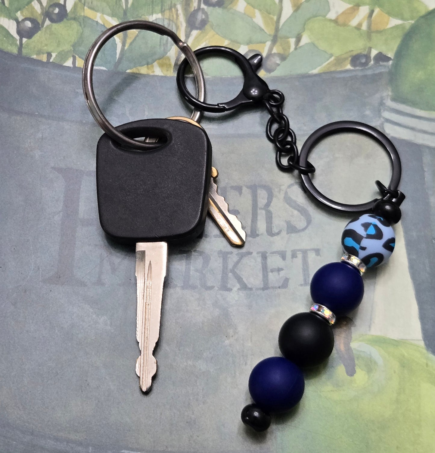 Blue Leopard spots keychain