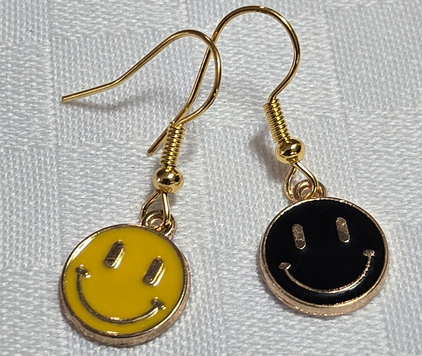 Mismatched Smile Charm Earrings