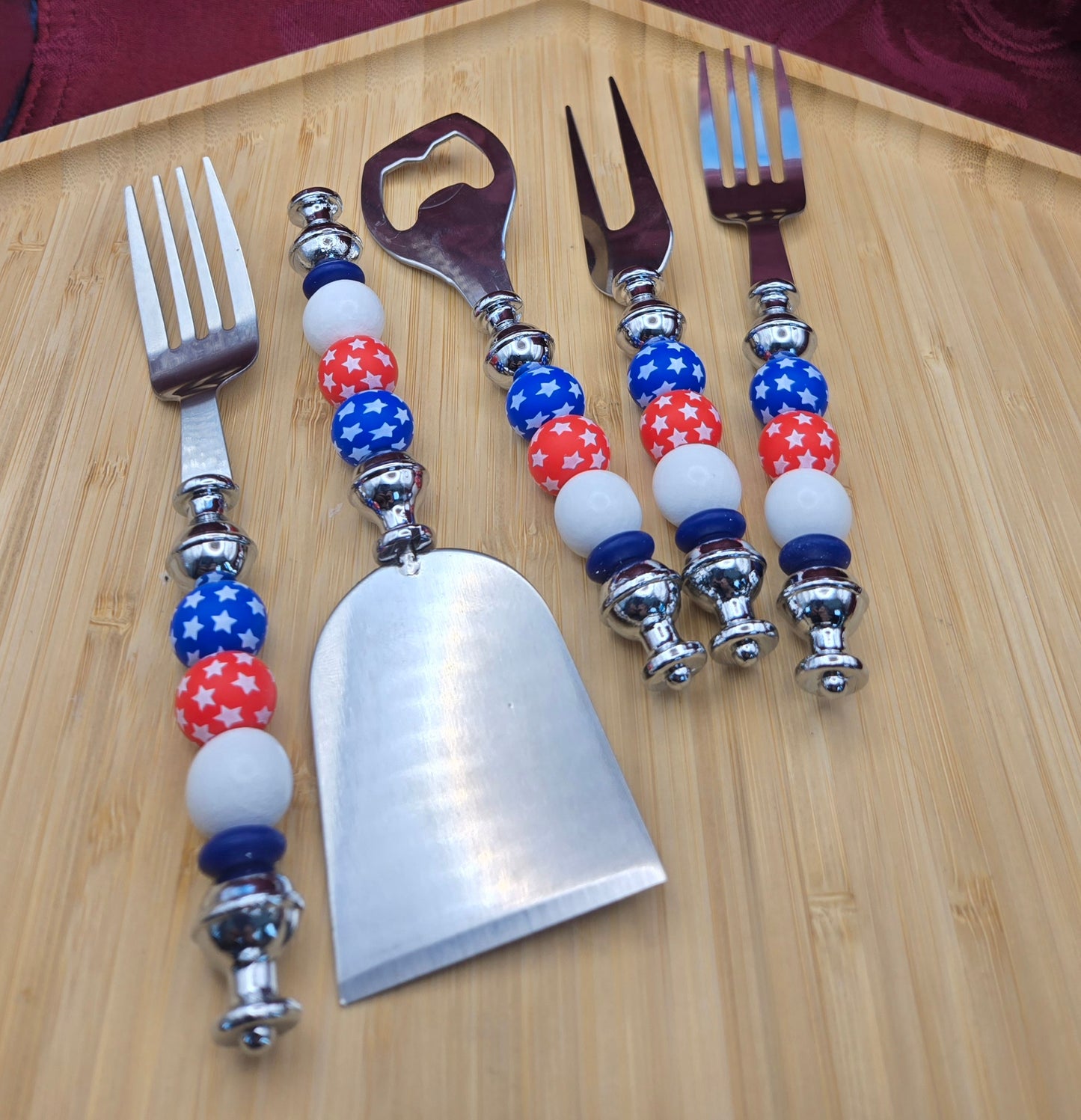 5 Piece, Red, White and Blue Stars Hostess Set